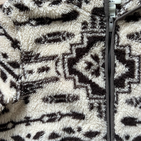 Aztec Ariat Fuzzy Jacket Small - Picture 2 of 4